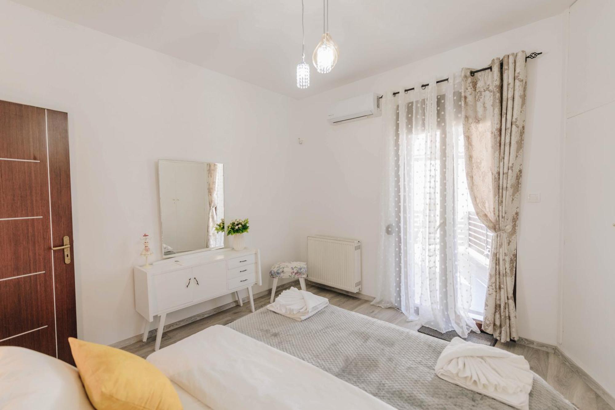 Sunrise Holiday home Agria